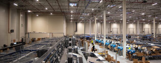 Jak logistyka wpływa na doświadczenia klientów w branży optycznej