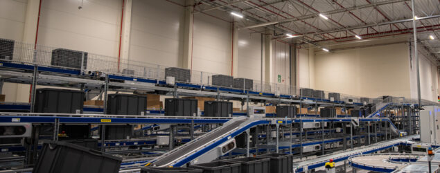 Logistyka w sezonie wiosna-lato – które branże najbardziej zyskują na fulfillmencie?